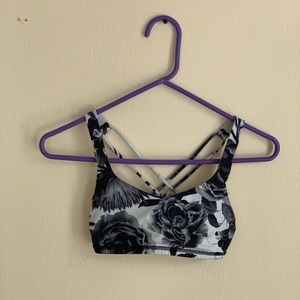 EUC lululemon bra. Size 2.
